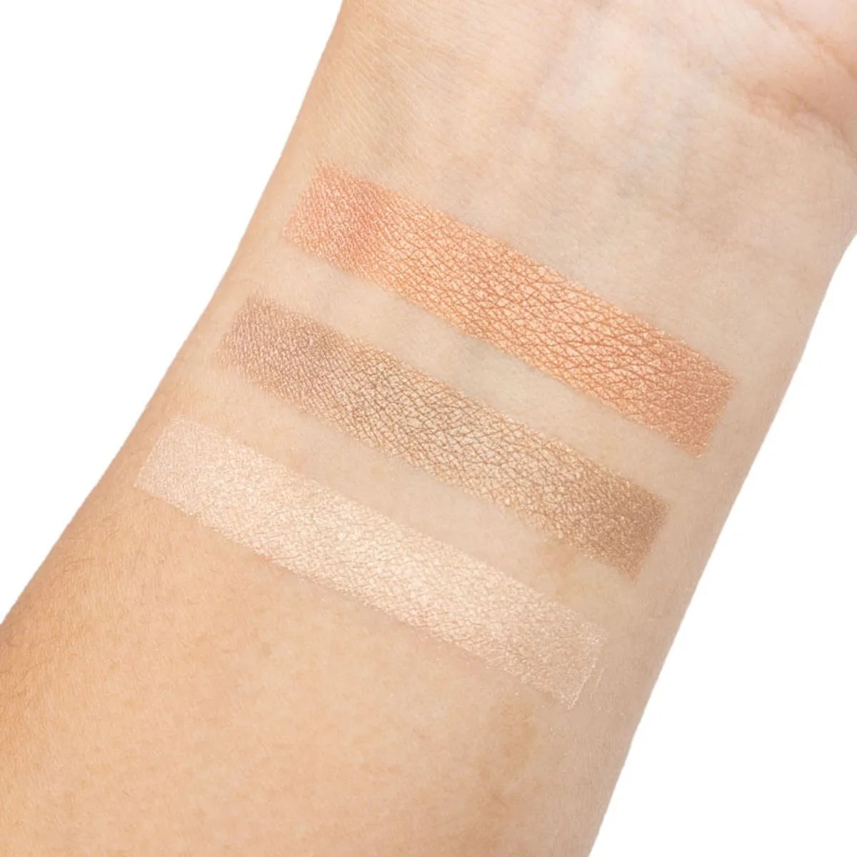 Iluminador en Trío Cloud Highlighter
